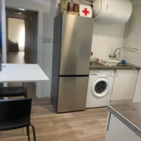 Apartamento 10 Minutes From *