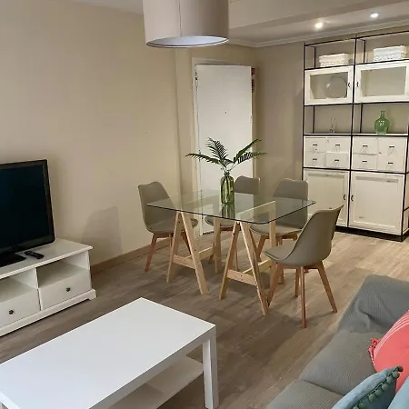 Apartment 10 Minutes From Gijon